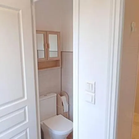 Maison De La Marquise, 15 Couchages, 200m2, Cour Privative, Salle De Reception, 4 Doubles, 1 Dortoir 7 Couchages, Linge En Option Villa