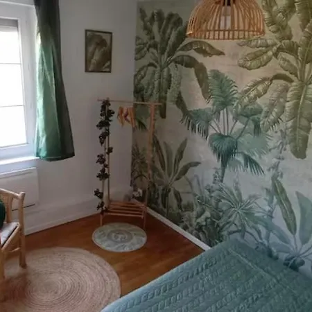 Maison De La Marquise, 15 Couchages, 200m2, Cour Privative, Salle De Reception, 4 Doubles, 1 Dortoir 7 Couchages, Linge En Option Villa Sommervieu