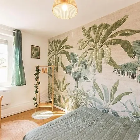 Villa Maison De La Marquise, 15 Couchages, 200m2, Cour Privative, Salle De Reception, 4 Doubles, 1 Dortoir 7 Couchages, Linge En Option Sommervieu