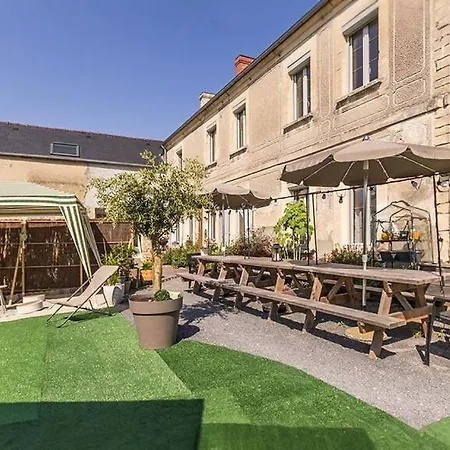 Maison De La Marquise, 15 Couchages, 200m2, Cour Privative, Salle De Reception, 4 Doubles, 1 Dortoir 7 Couchages, Linge En Option Sommervieu
