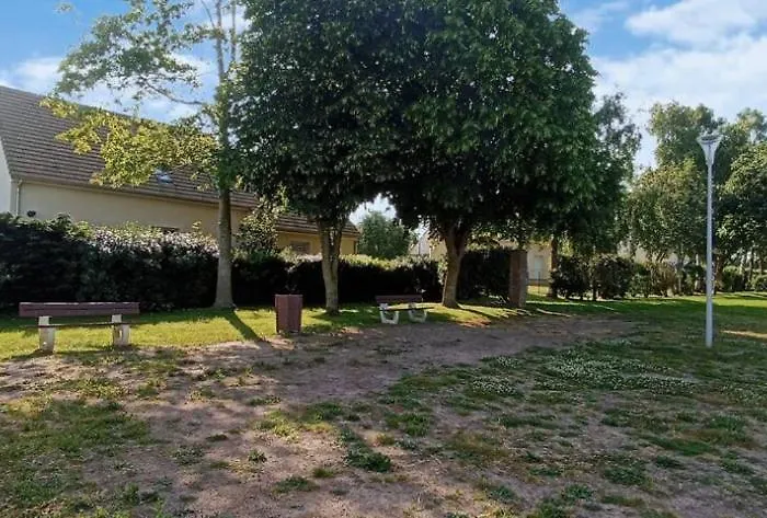 Sejour Familial De Gamme Et Confort Pres Des Plages Du Debarquement